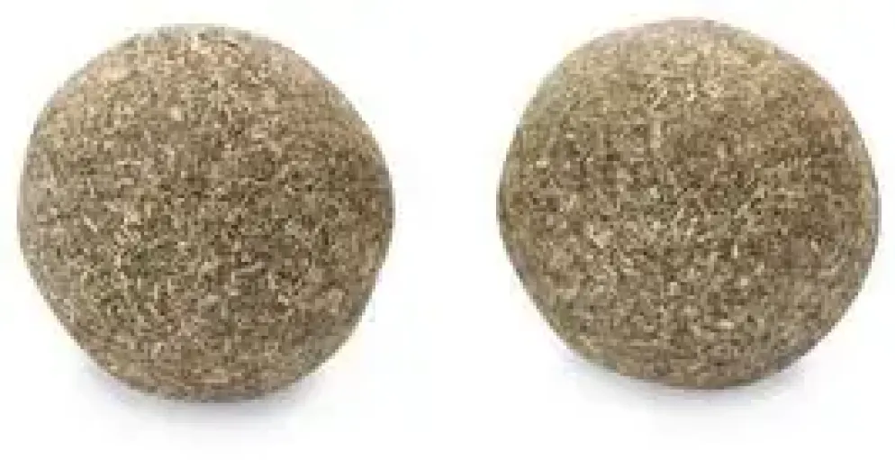 Beeztees kattenspeelgoed catnip ballen 3.5x3.5x3.5cm bruin 2 stuks