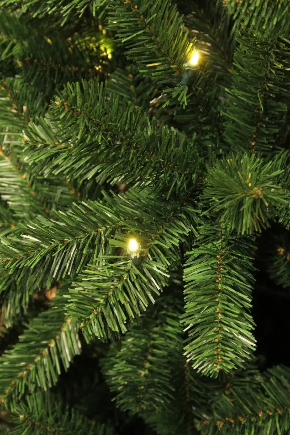 Black Box Trees Charlton verlichte kunstkerstboom groen 215cm - 360 lampjes