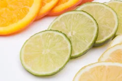 Citrus x aurantifolia (Citroenboom)