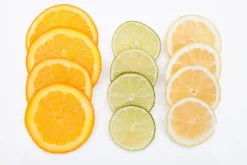 Citrus x aurantifolia (Citroenboom)