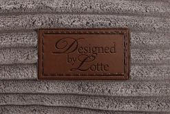 Designed by Lotte hondenkussen geribbeld bruin 70 x 55 x 15cm