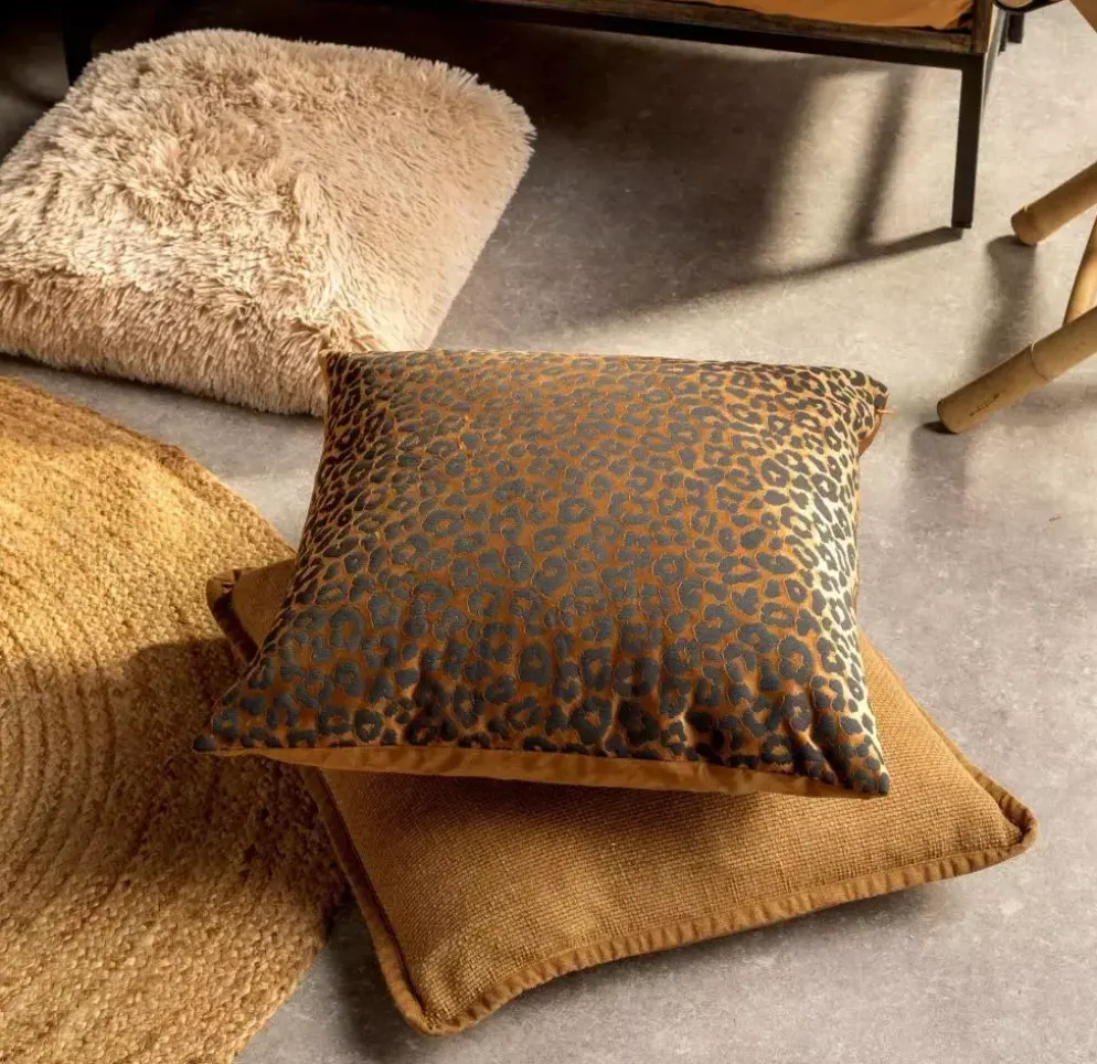 Dutch Decor kussen fluffy 45x45cm pumice stone