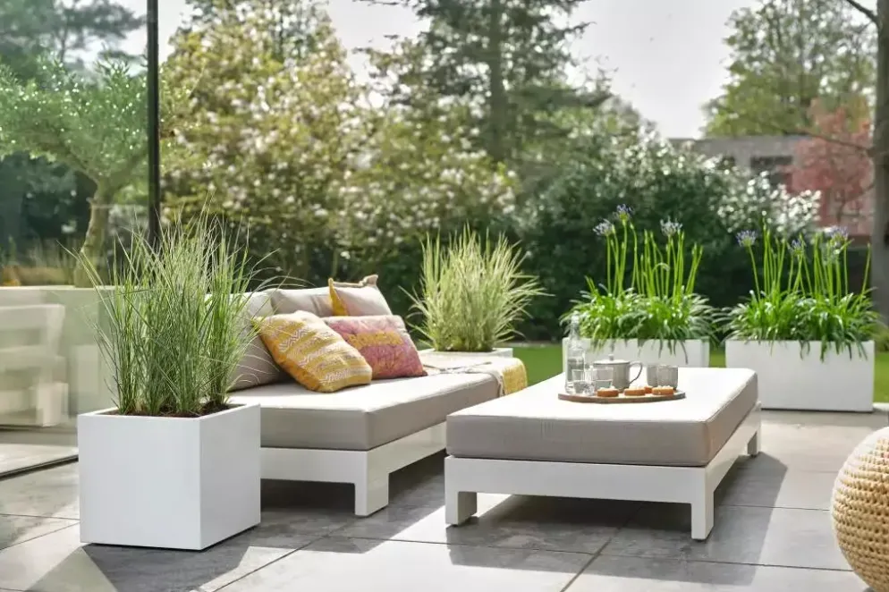 Elho Vivo Next plantenbak met wielen 80cm wit