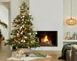 Everlands Grandis fir grote kunstkerstboom groen 300cm