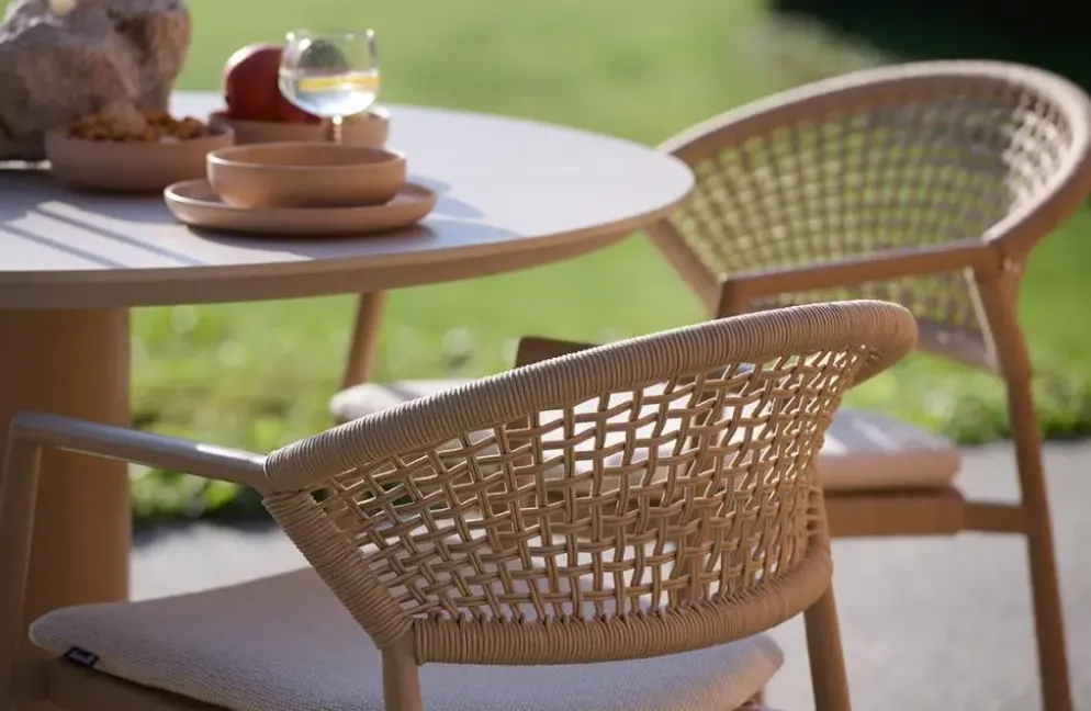 Hartman stapelbare dining tuinstoel taragona cappuccino