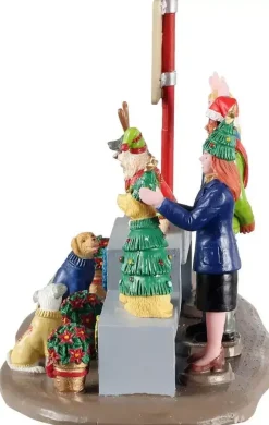 Lemax canine holiday sweater contest kerstdorp tafereel Caddington Village 2021