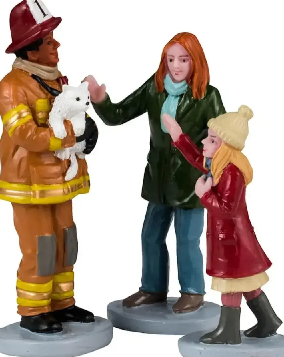 Lemax fireman to the rescue s/3 kerstdorp figuur type 3 2024