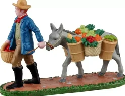 Lemax off to market kerstdorp figuur type 4 Caddington Village 2022
