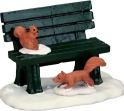 Lemax park bench in winter kerstdorp accessoire Caddington Village 2015