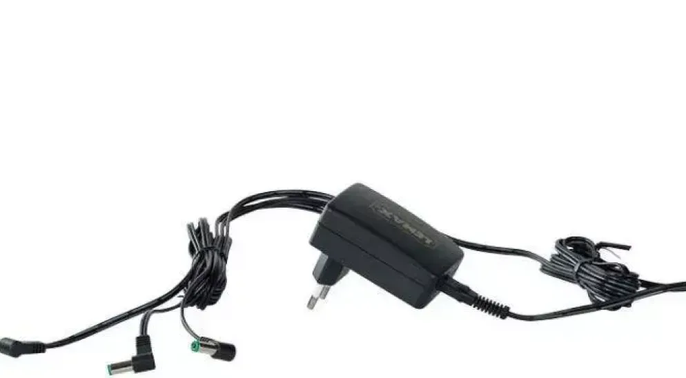 Lemax power adaptor 4.5v black 3-output 1000 ma type-l adapter Spooky Town 2019