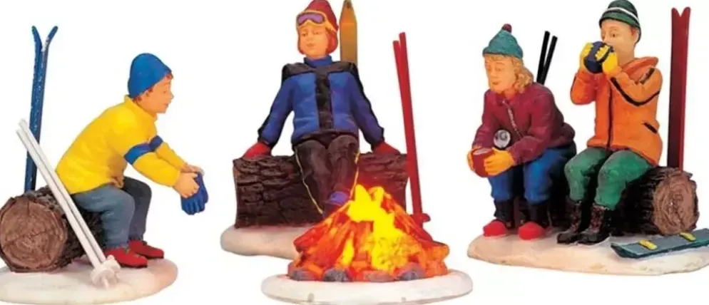 Lemax skiers' camp fire s/4 verlichte kerstdorp accessoire 2000