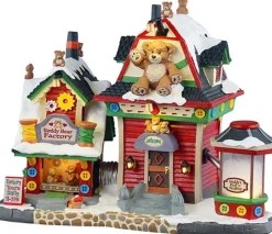 Lemax teddy bear factory verlicht kersthuisje Caddington Village 2025