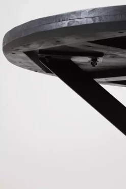 Light & Living eettafel ø140x76 cm yellov hout zwart