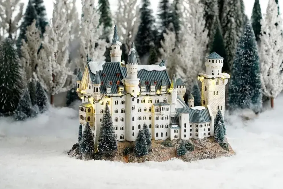 Luville Around the world Schloss Neuschwanstein