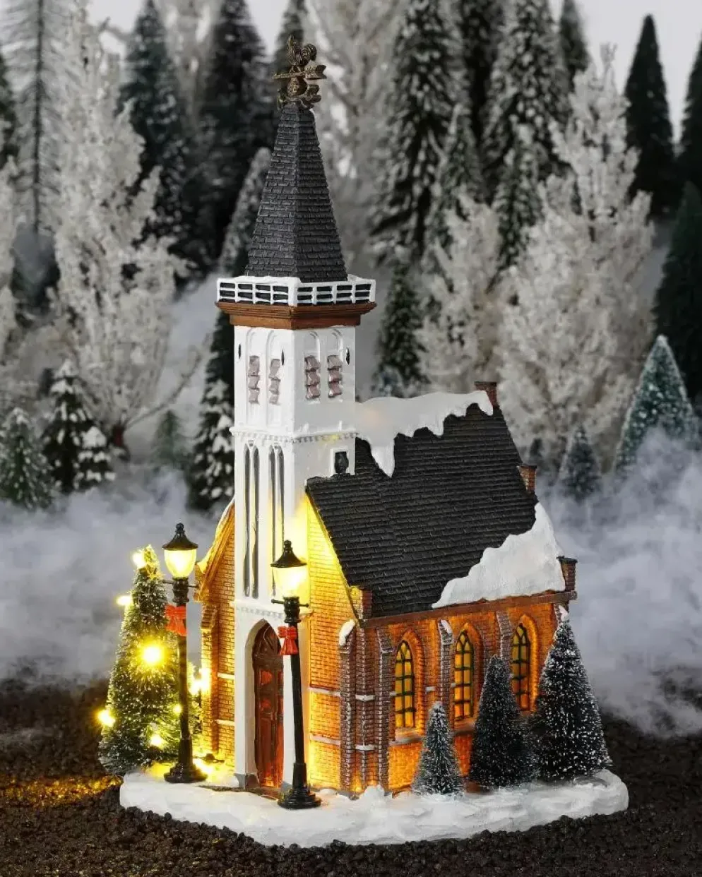 Luville Schneewald Church