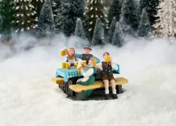 Luville Schneewald Drinking beer