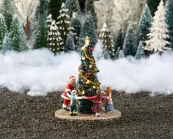 Luville Sledgeholm Dancing around the christmas tree battery operated
