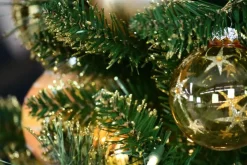 National Tree Company Shimmery Golden Bristle kunstkerstboom goud & groen 228cm