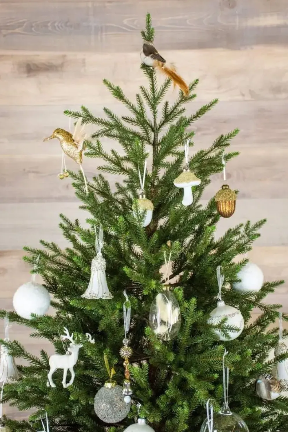 Our Nordic Christmas Arkansas Deluxe kunstkerstboom houten voet groen 213cm
