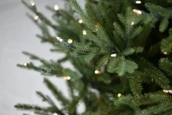 Our Nordic Christmas Arkansas kunstkerstboom groen 213cm, 450 lampjes