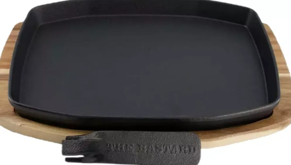 The Bastard sizzling plate & holder gietijzer 24x32cm