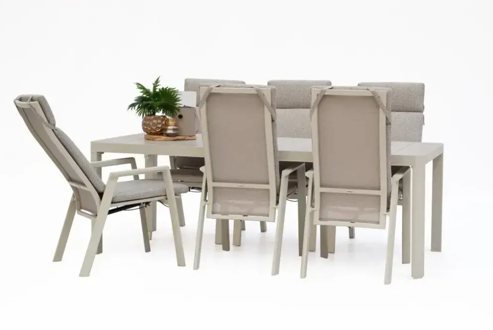 Trestino diningset gironde 220 frazer latte