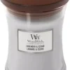 WoodWick medium candle lavender & cedar